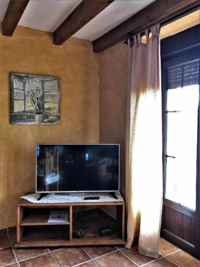 La Nava De Gredos Acogedor Piso Con Vistas Apartment Navarredonda de Gredos Luaran gambar